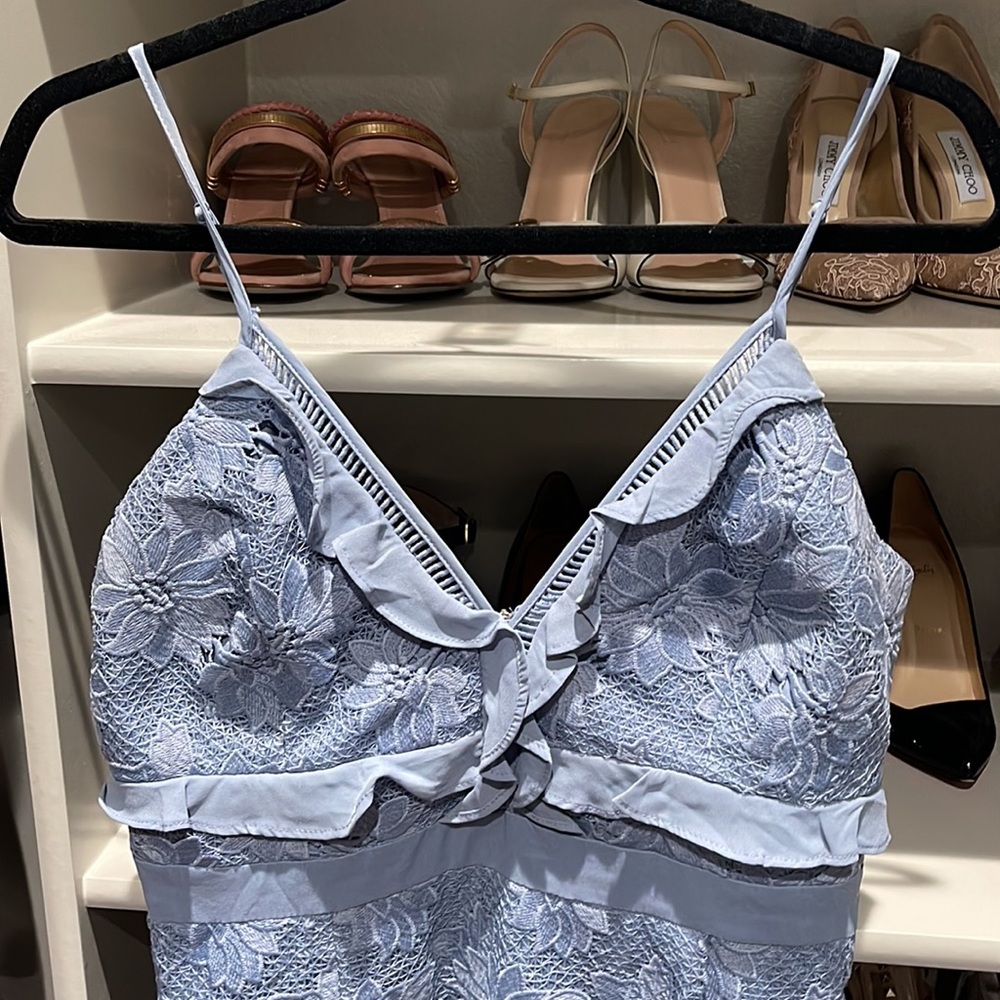 Bardot spring blue lace dress - Picture 2 of 10